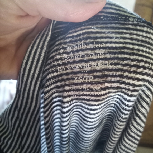 Banana Republic Black and White Striped Tank Top - Picture 2 of 4